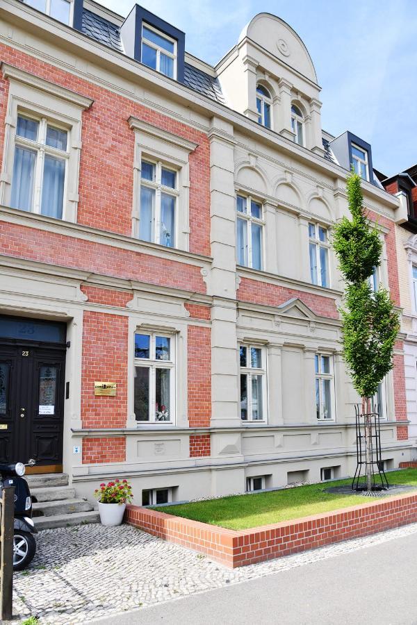 Jethon Exklusives City-Appartement Bernburg Exterior foto